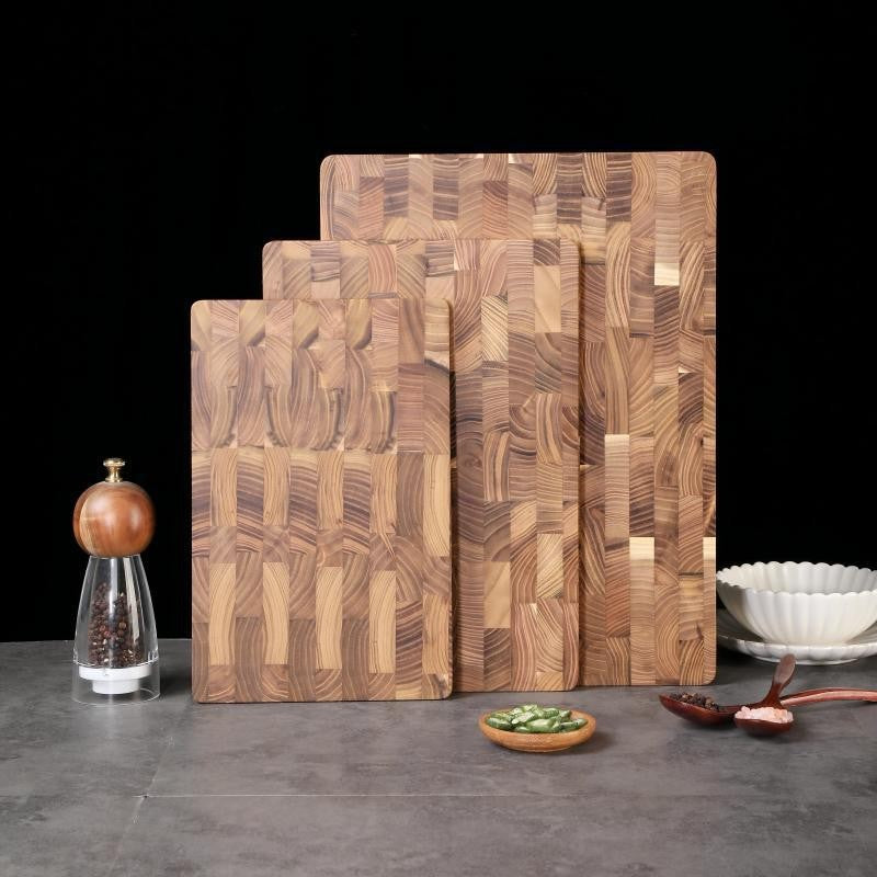 Solid wood cutting board